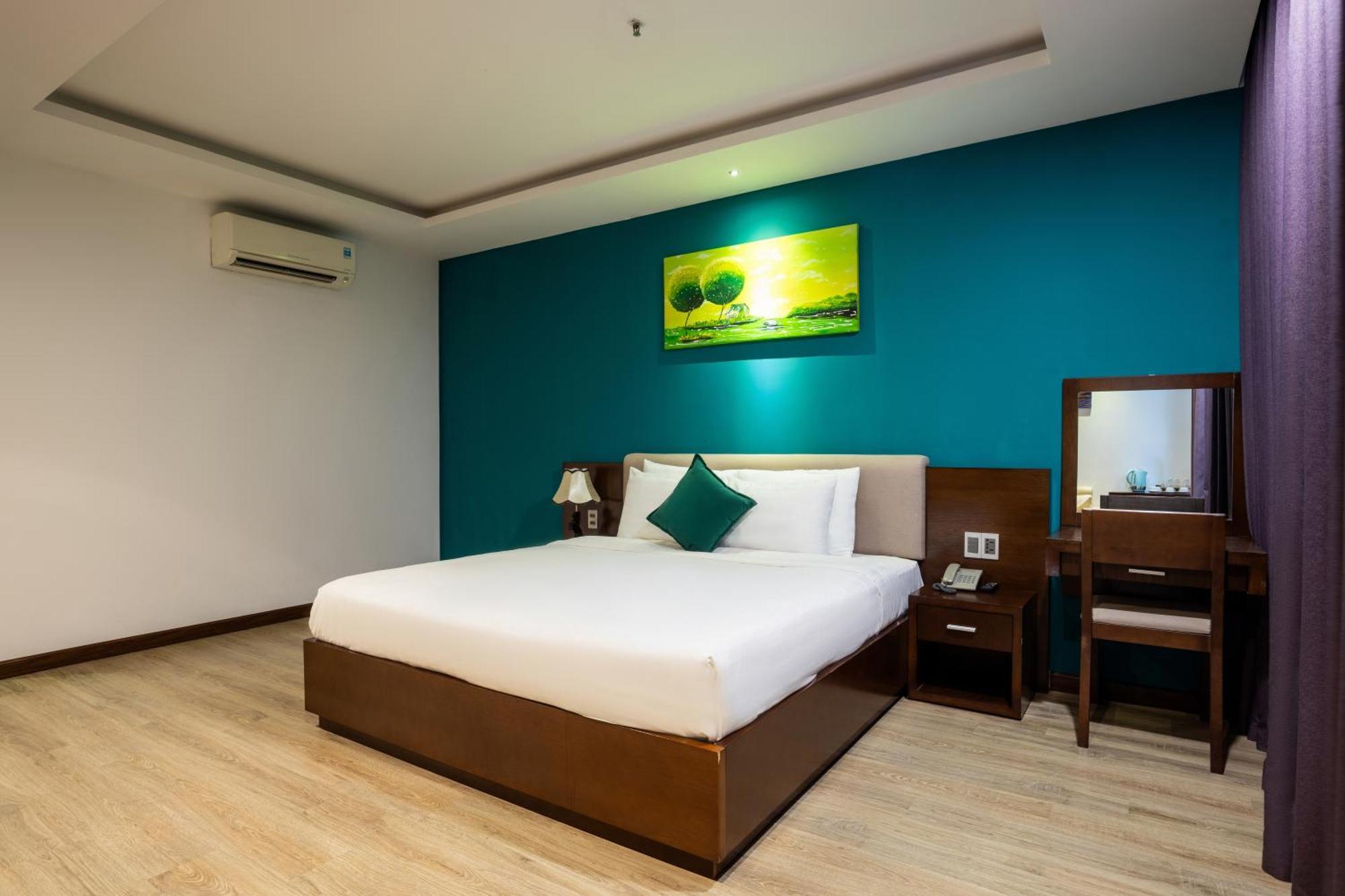 Golden Sun Apartment By New Sky Travel Da Nang Zewnętrze zdjęcie